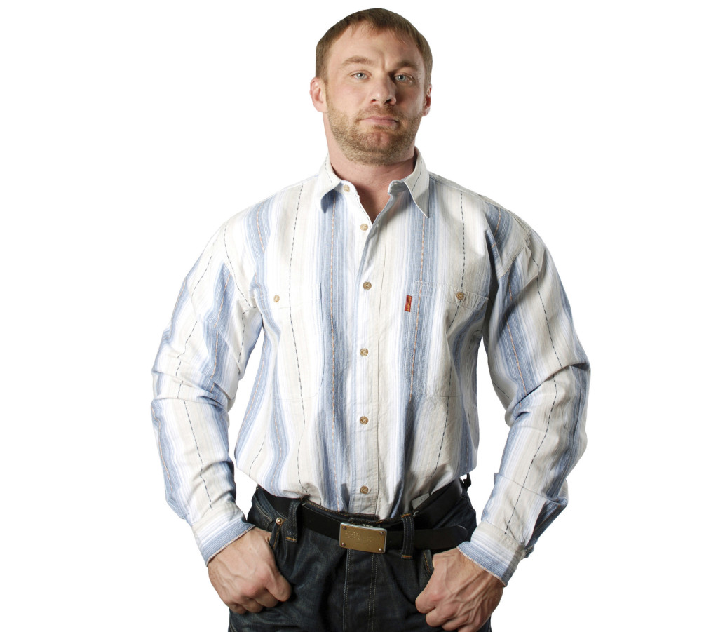 Мужская рубашка большого размера в сине белую средней величины