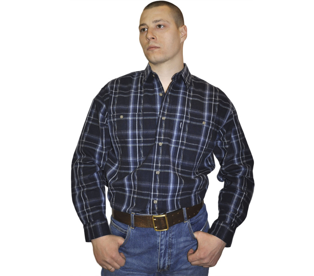 Мужская рубашка в крупную синюю клетку.  Плотный материал