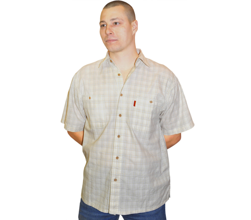 Рубашка с коротким рукавом в мелкую бежевую клетку.  Размер от 46