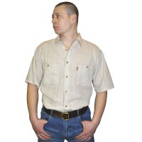 Рубашка с коротким рукавом бежевого цвета с прострочками.  Размер от 46