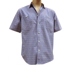 Мужская рубашка в мелкую сине белую клетку с красной полосой. 