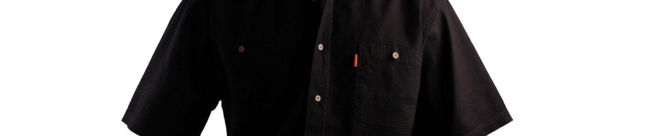 Рубашка черного цвета.  Размера от 46-48 до 54-56 свободного кроя
