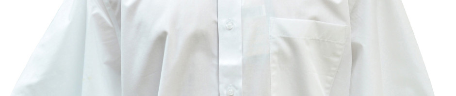 Мужская рубашка с коротким рукавом белого цвета. Материал хлопок